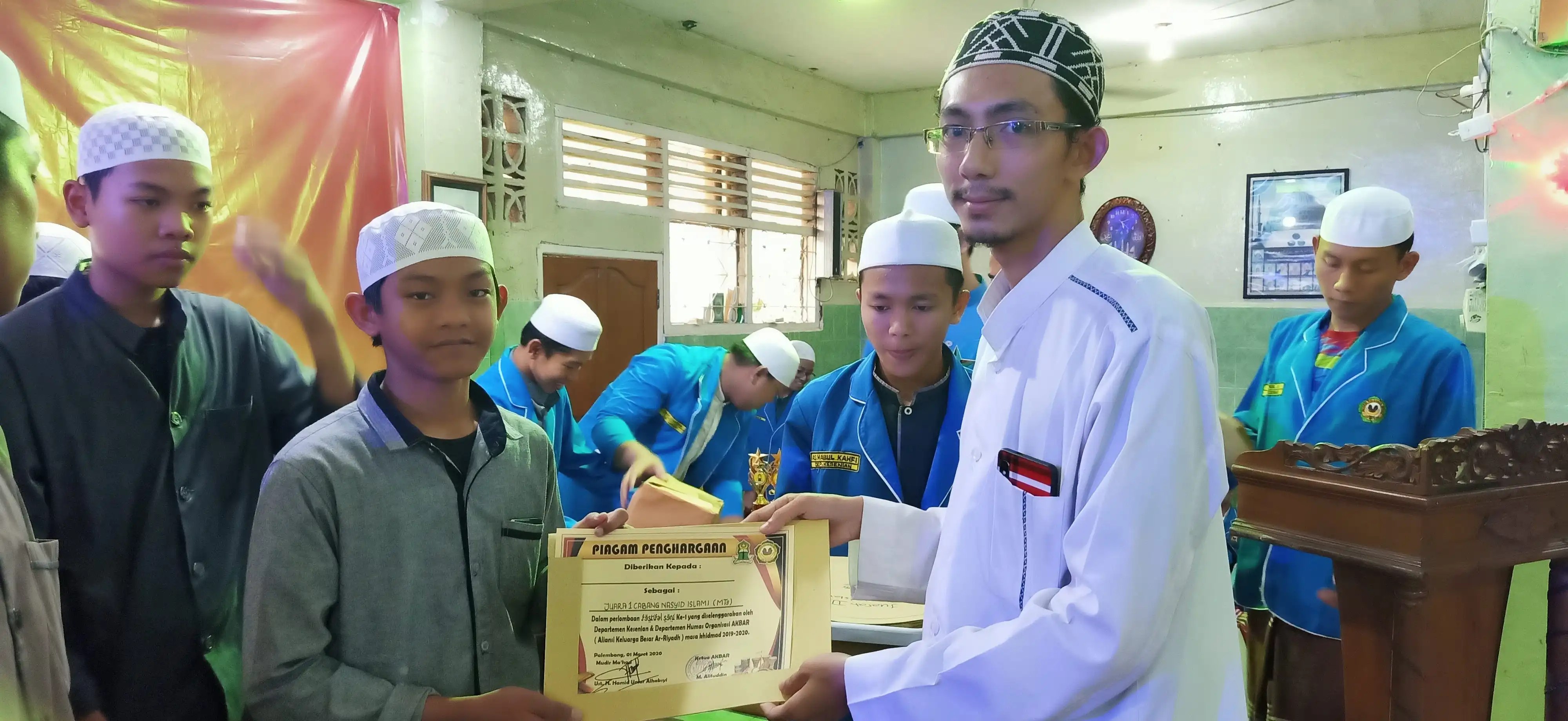Pembagian Hadiah 37